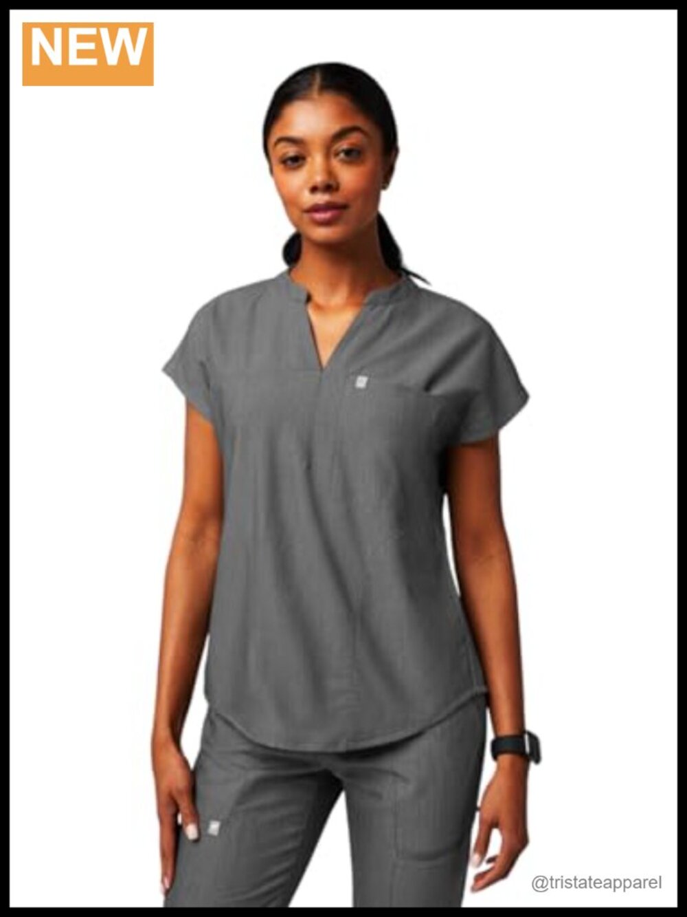 Fabletics Oversized Scrub Top 3-Pocket MotionTech 4-Way Stretch Wrinkle-Resist
